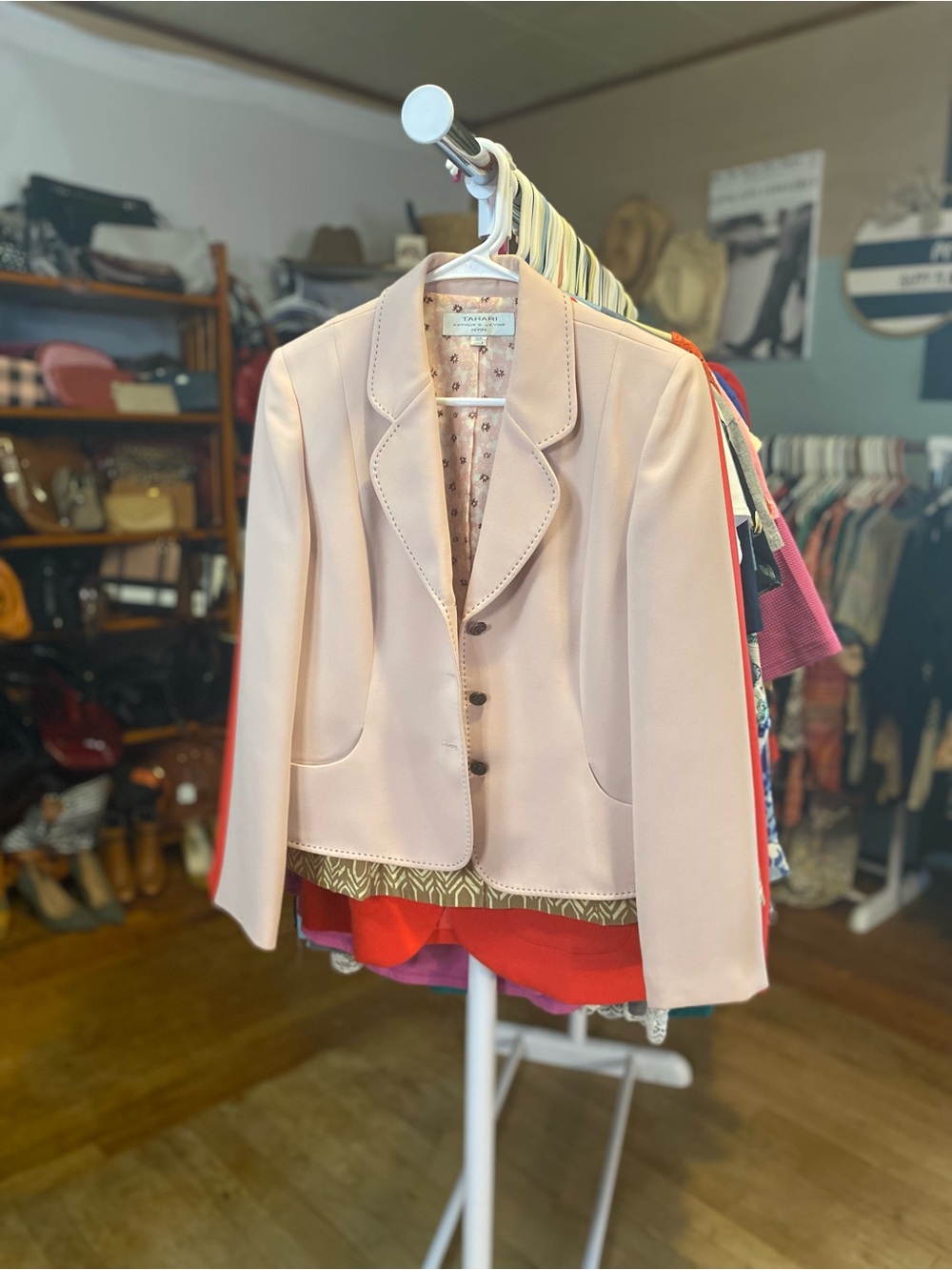 Tahari ASL Light Pink Scalloped Collar Blazer